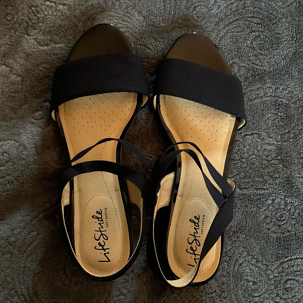 womens navy dress shoes